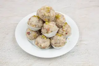 Dry Fruit Laddu (250g) | لادو بالفواكه المجففة والمكسرات
